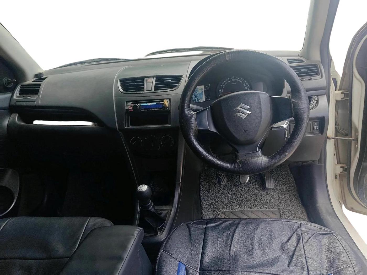 2014 Maruti Swift LDI, Diesel, Manual, 1,07,497 km, interior