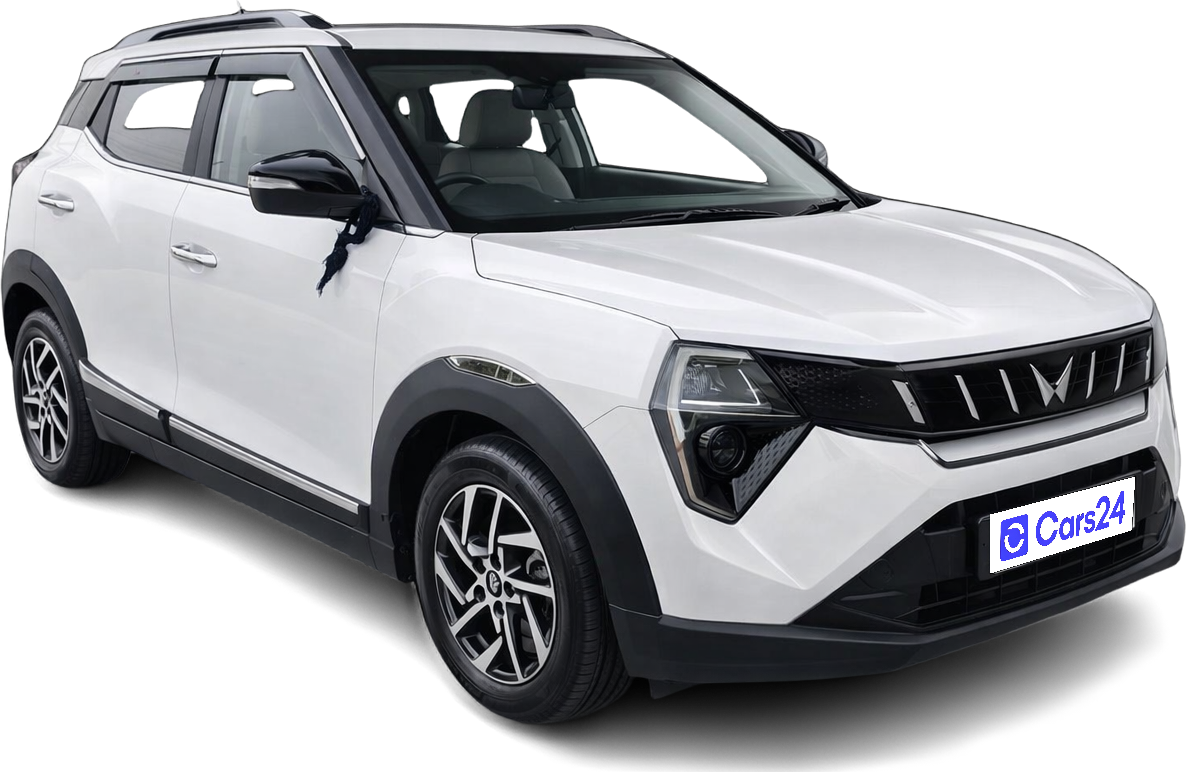 2024 Mahindra XUV 3XO - SUV - Petrol - Manual - ₹11.30 lakh