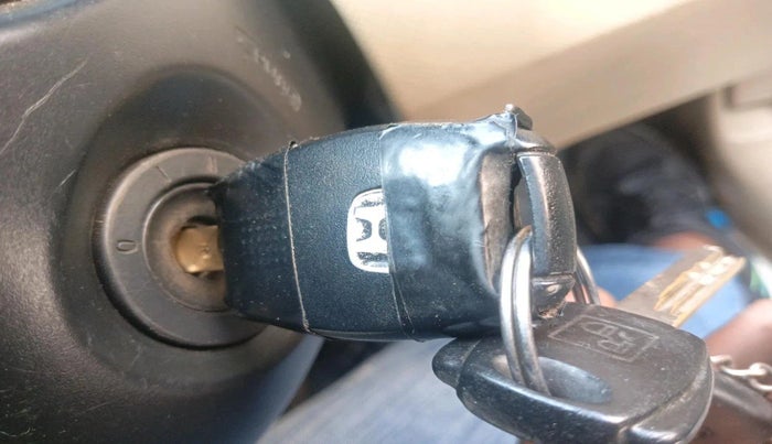 2016 Honda Amaze 1.5L I-DTEC S, Diesel, Manual, 1,40,264 km, interior