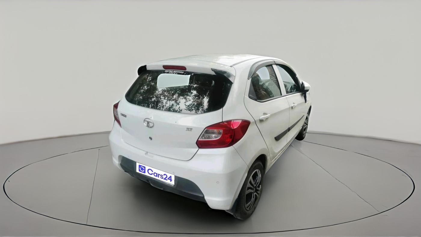 2019 Tata Tiago XZ PETROL, Petrol, Manual, 77,127 km, exterior