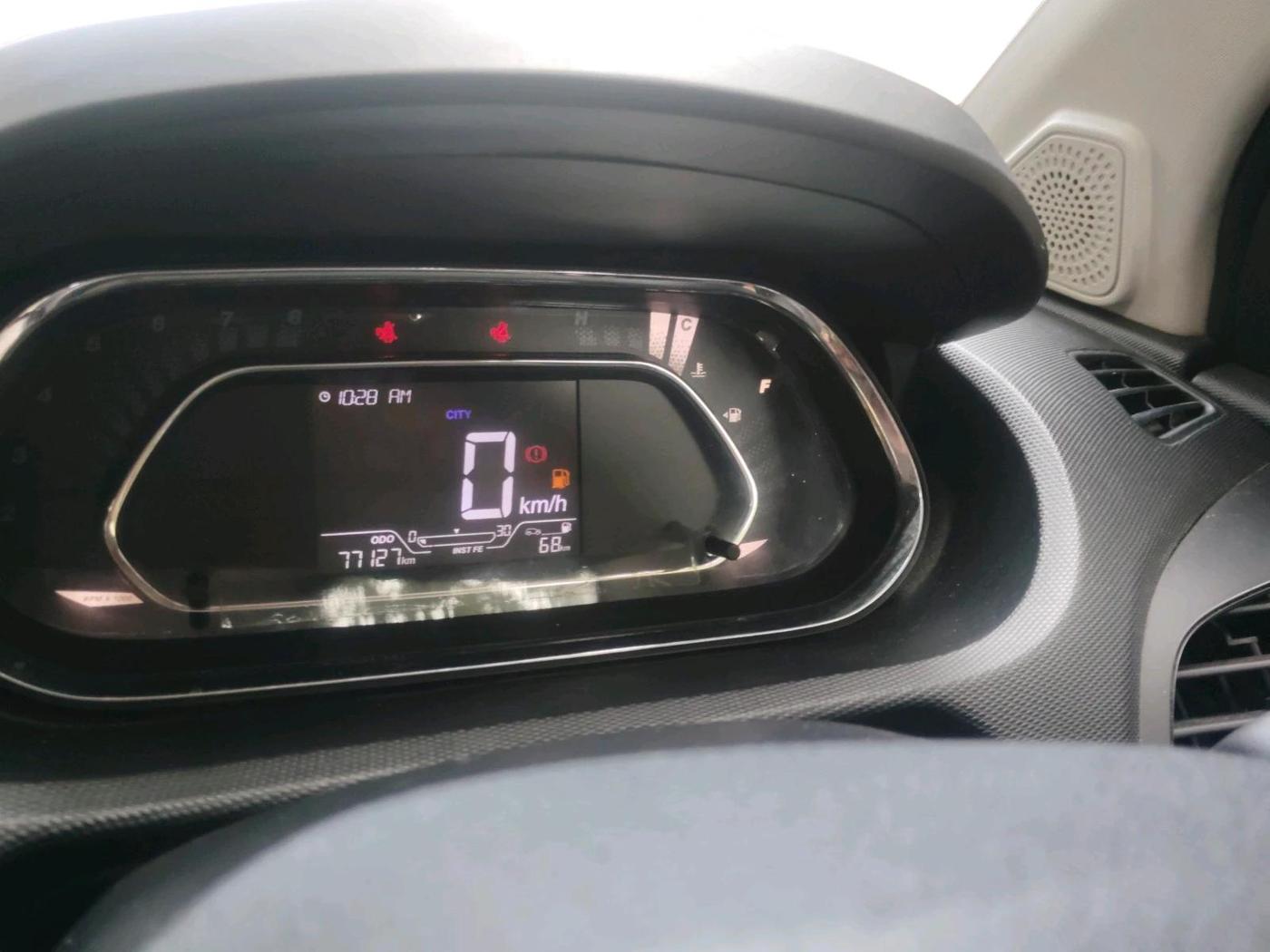 2019 Tata Tiago XZ PETROL, Petrol, Manual, 77,127 km, interior