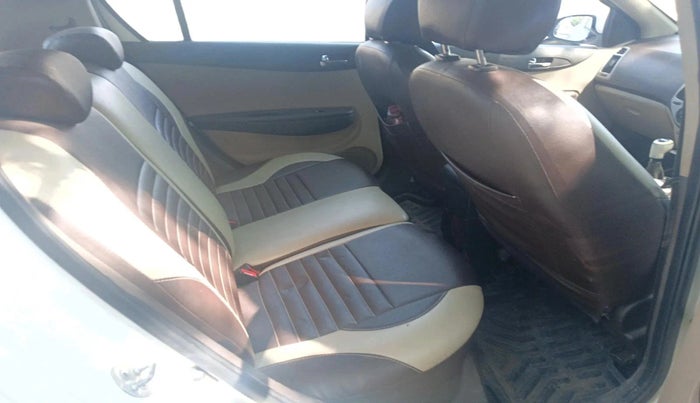 2011 Hyundai i20 ASTA 1.4 CRDI, Diesel, Manual, 1,24,327 km, interior