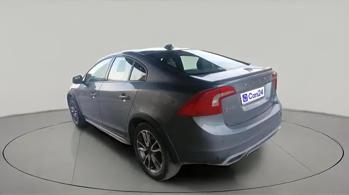 2017 Volvo S60 CROSS COUNTRY INSCRIPTION, Diesel, Automatic, 1,01,874 km, exterior