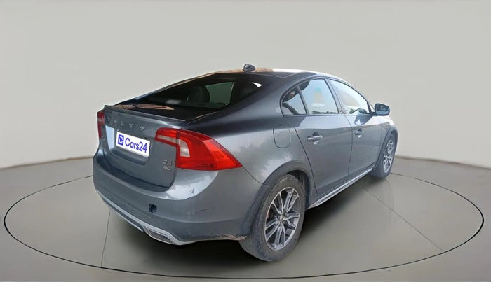 2017 Volvo S60 CROSS COUNTRY INSCRIPTION, Diesel, Automatic, 1,01,874 km, exterior