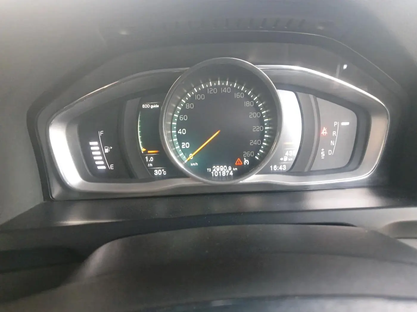 2017 Volvo S60 CROSS COUNTRY INSCRIPTION, Diesel, Automatic, 1,01,874 km, interior