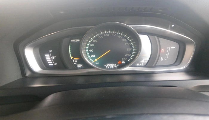 2017 Volvo S60 CROSS COUNTRY INSCRIPTION, Diesel, Automatic, 1,01,874 km, interior