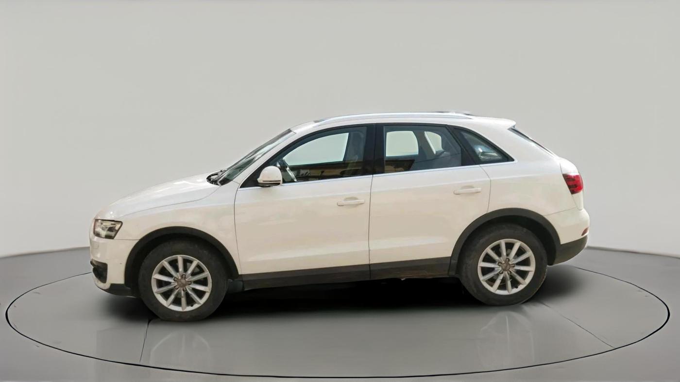 2013 Audi Q3 2.0 TDI QUATTRO, Diesel, Automatic, 1,02,677 km, exterior