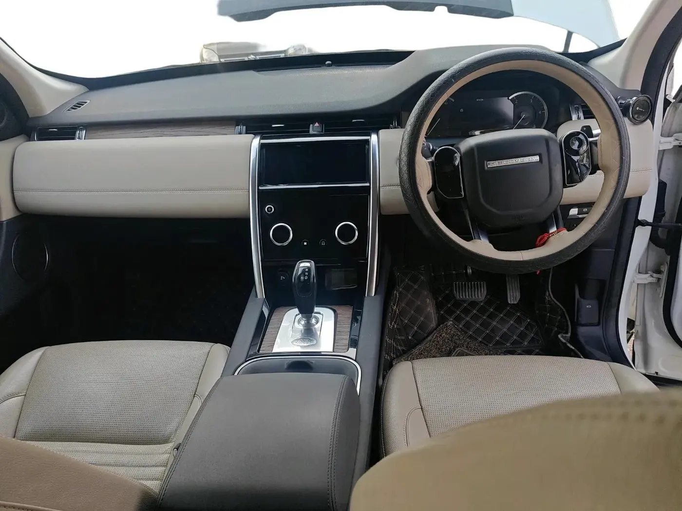 2020 Landrover DISCOVERY SPORT S, Diesel, Automatic, 74,845 km, interior