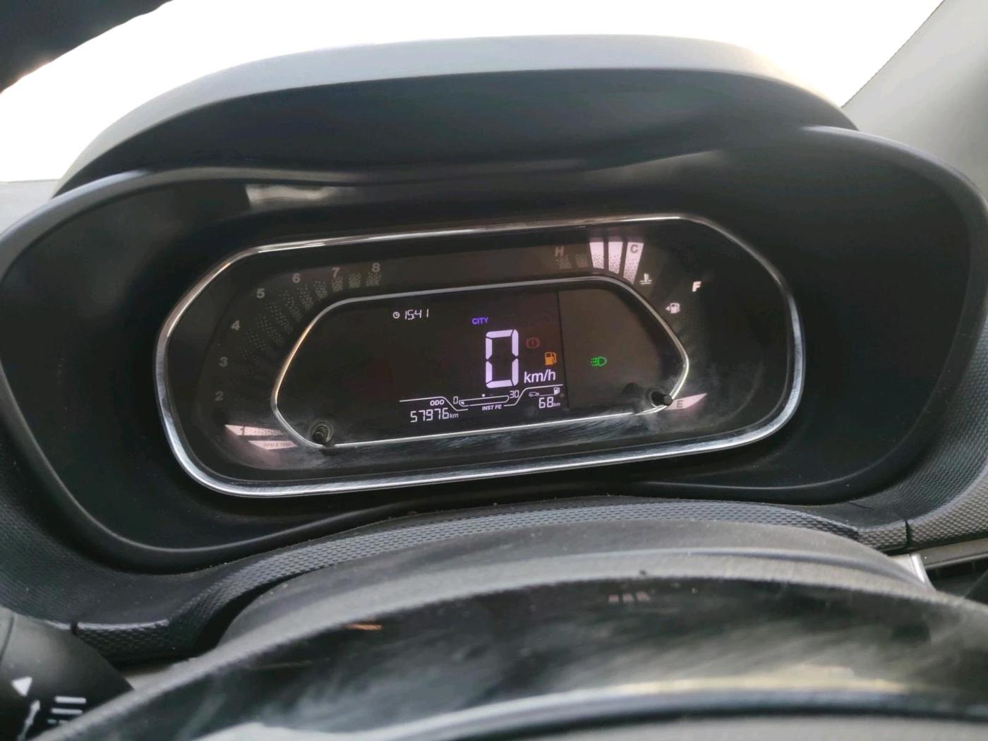 2021 Tata NEXON XZ PLUS PETROL, Petrol, Manual, 57,976 km, interior