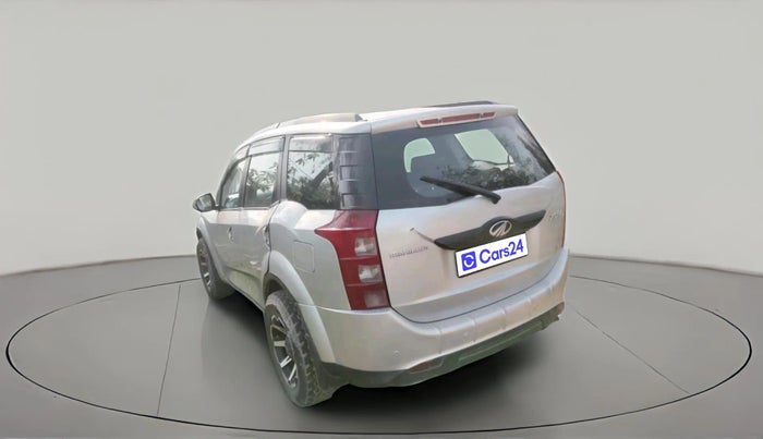 2015 Mahindra XUV500 W6, Diesel, Manual, 1,67,348 km, exterior
