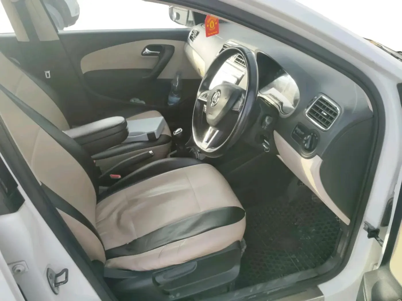 2018 Skoda Rapid AMBITION 1.5 TDI, Diesel, Manual, 1,13,329 km, interior