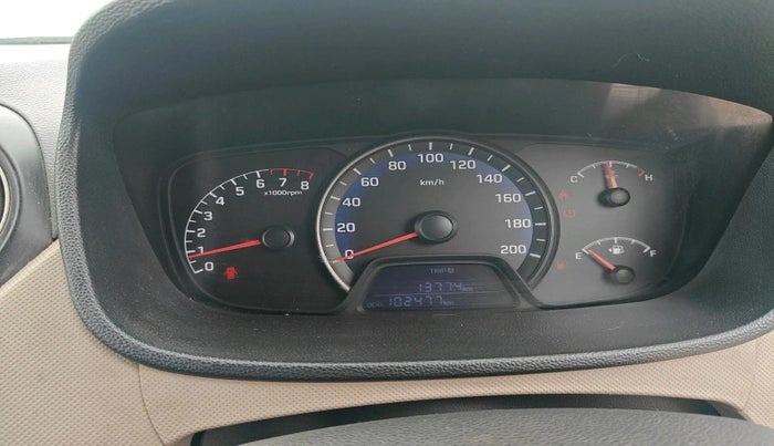 2016 Hyundai Xcent SX 1.2, CNG, Manual, 1,02,477 km, interior