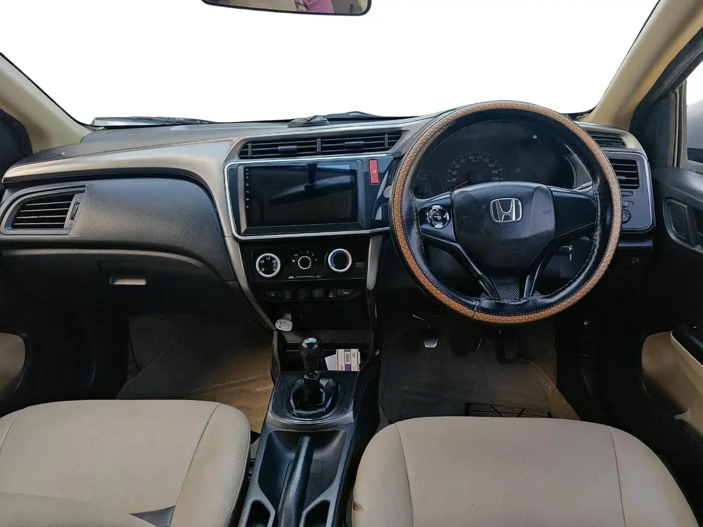 2014 Honda City 1.5L I-DTEC S, Diesel, Manual, 1,21,275 km, interior