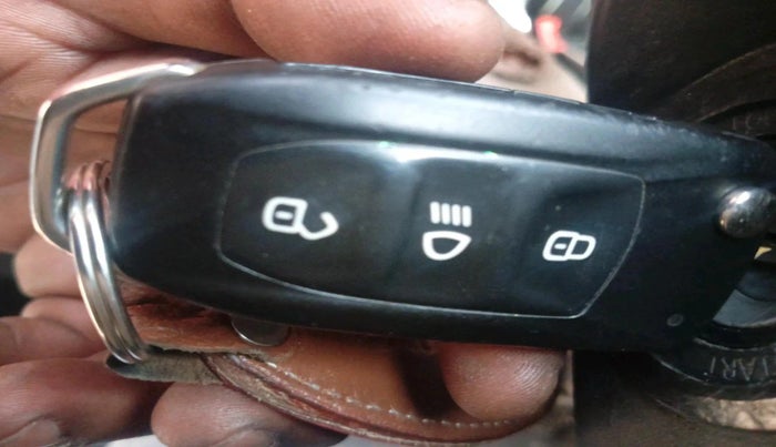 2018 Tata Tiago XT PETROL, Petrol, Manual, 87,133 km, interior