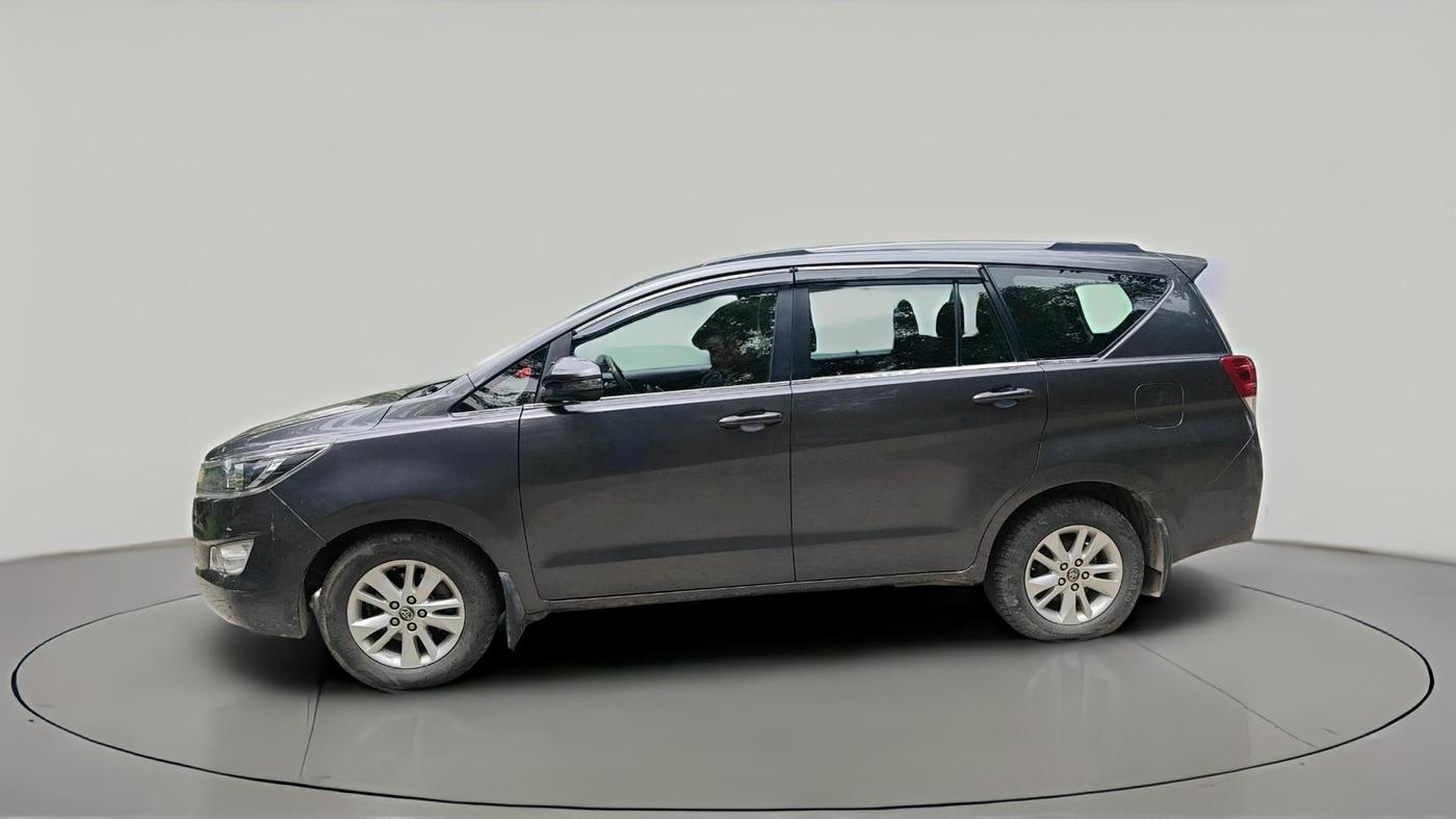 2018 Toyota Innova Crysta 2.8 GX AT 7 STR, Diesel, Automatic, 1,29,610 km, exterior