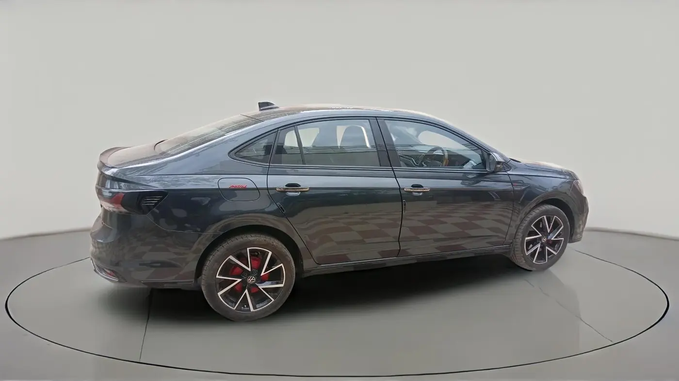 2025 Volkswagen VIRTUS GT PLUS TSI 1.5 EVO DSG, Petrol, Automatic, 19,167 km, exterior