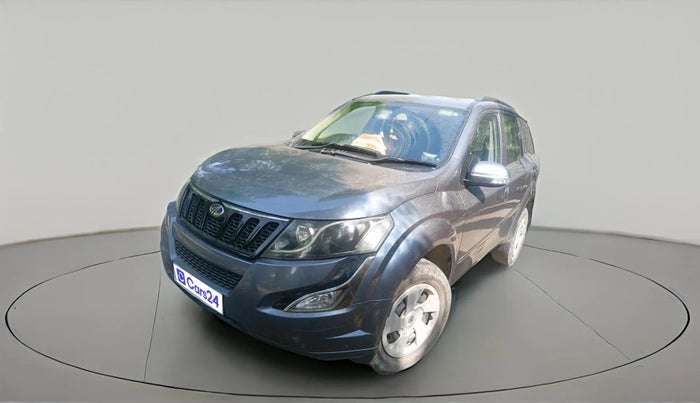 2016 Mahindra XUV500 W4, Diesel, Manual, 1,03,824 km, exterior