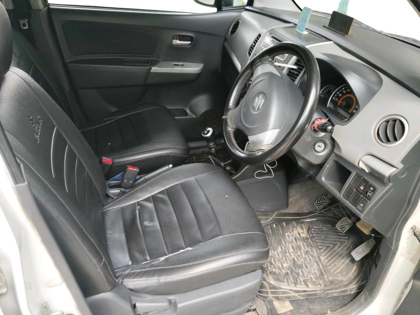 2012 Maruti Wagon R 1.0 VXI, Petrol, Manual, 1,10,725 km, interior