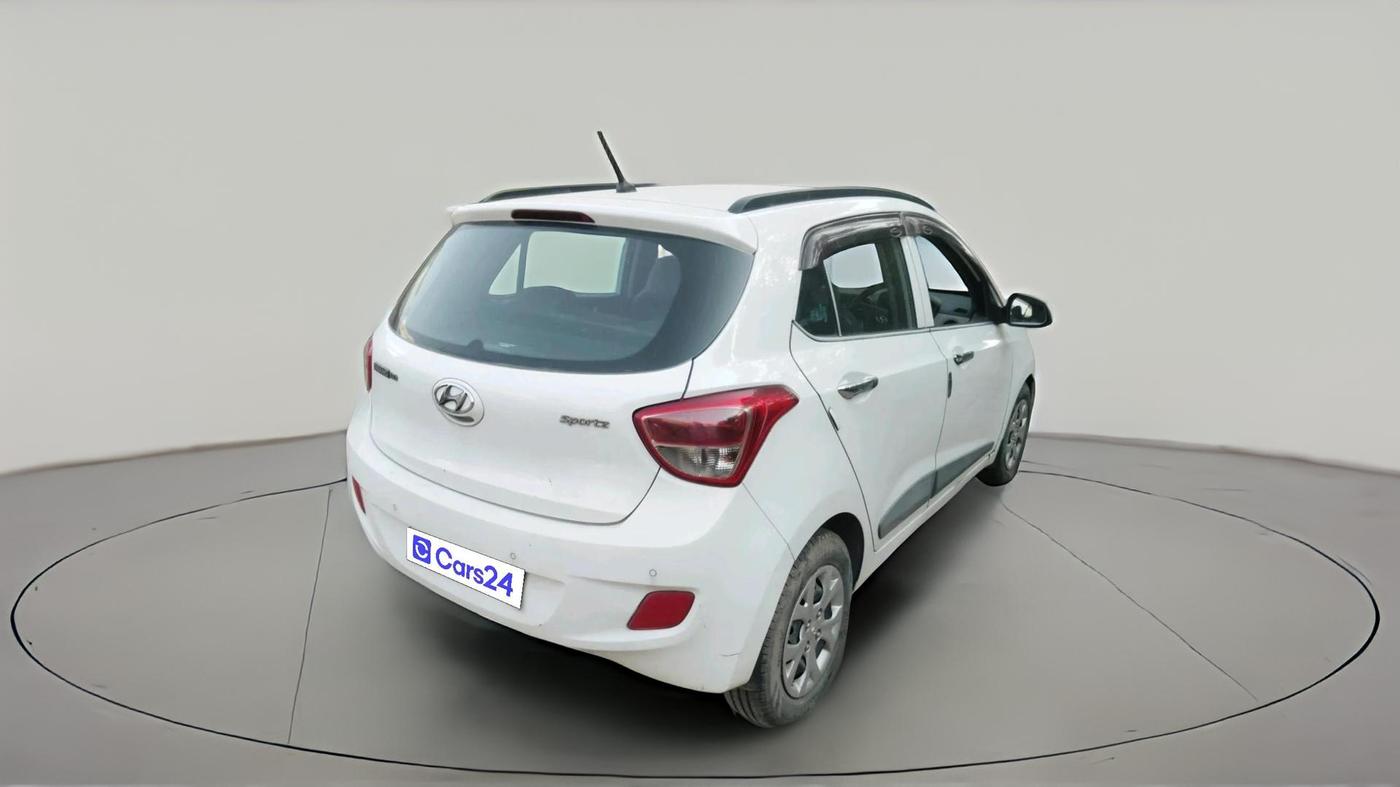 2013 Hyundai Grand i10 SPORTZ 1.1 CRDI, Diesel, Manual, 2,51,641 km, exterior