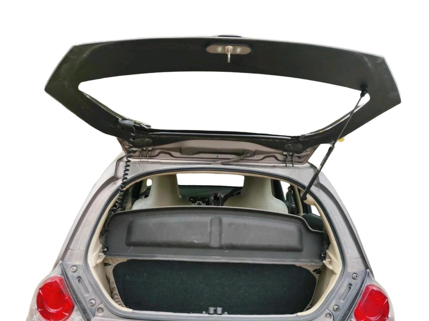 2013 Honda Brio V MT, Petrol, Manual, 55,133 km, exterior