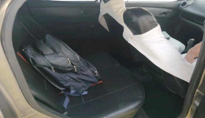 2018 Renault Kwid RXL, Petrol, Manual, 66,302 km, interior