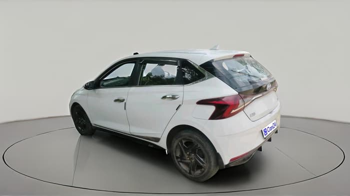 2021 Hyundai NEW I20 SPORTZ 1.2 MT, Petrol, Manual, 32,000 km, exterior