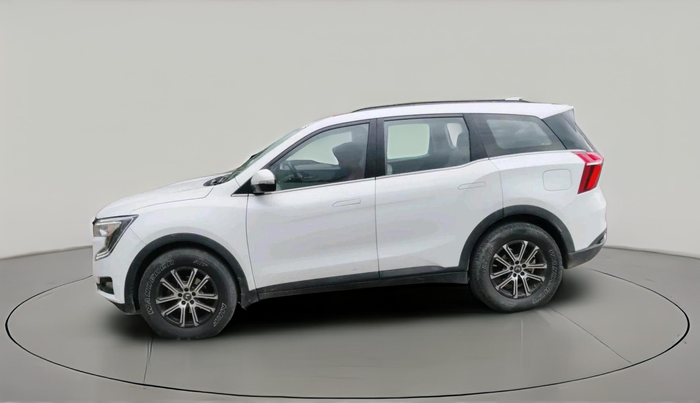 2022 Mahindra XUV700 AX 7 D AT 7 STR, Diesel, Automatic, 72,788 km, exterior