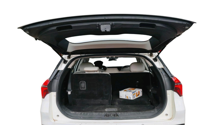 2022 Mahindra XUV700 AX 7 D AT 7 STR, Diesel, Automatic, 72,788 km, exterior