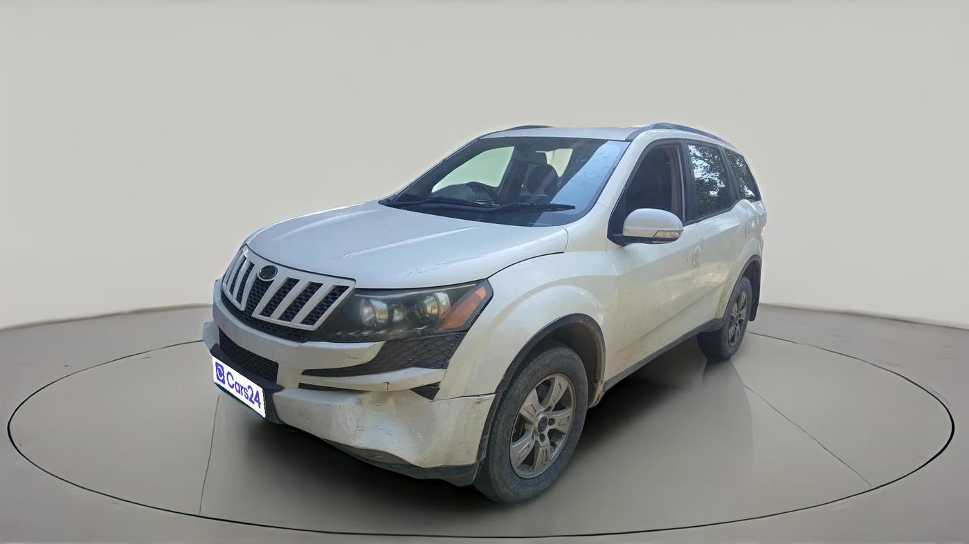 2011 Mahindra XUV500 W8, Diesel, Manual, 1,22,401 km, exterior