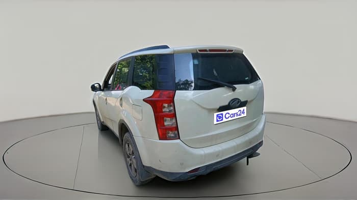 2011 Mahindra XUV500 W8, Diesel, Manual, 1,22,401 km, exterior