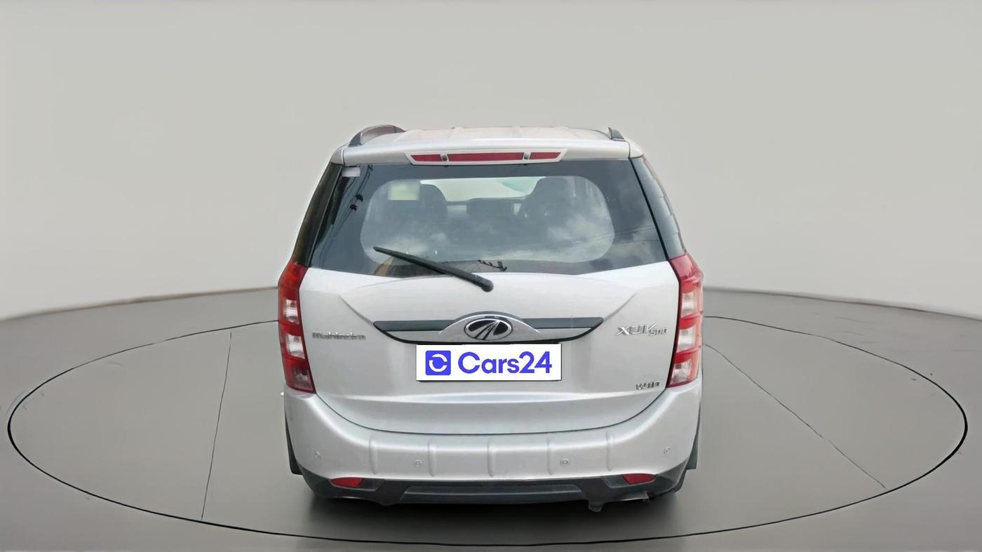 2017 Mahindra XUV500 W10, Diesel, Manual, 1,38,703 km, exterior