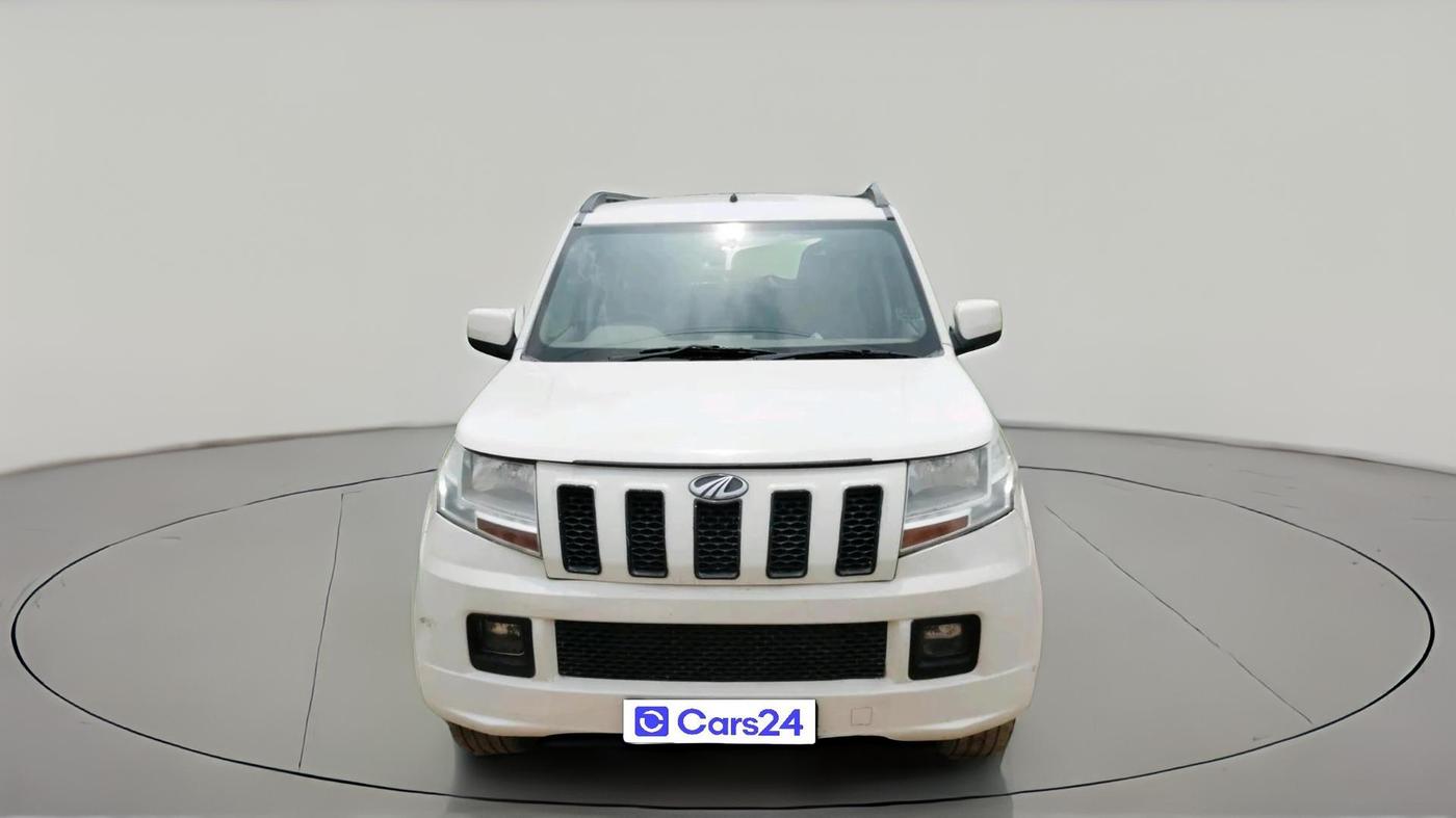 2016 Mahindra TUV300 T6, Diesel, Manual, 95,073 km, exterior