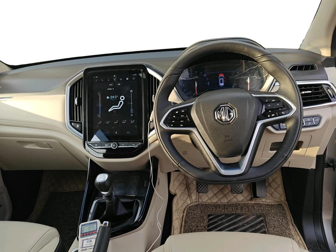 2022 MG HECTOR SHARP 2.0 DIESEL, Diesel, Manual, 22,480 km, interior