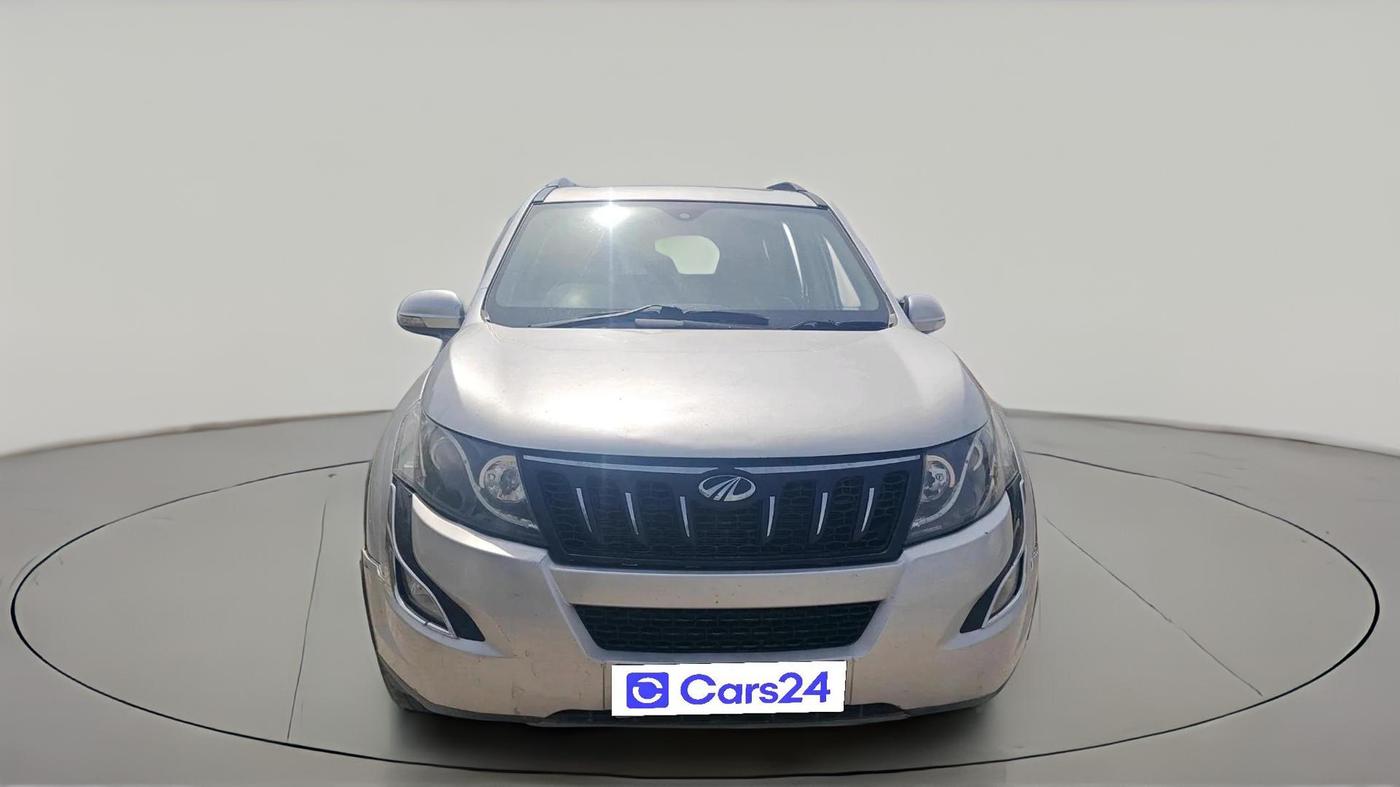 2017 Mahindra XUV500 W10 1.99, Diesel, Manual, 98,261 km, exterior