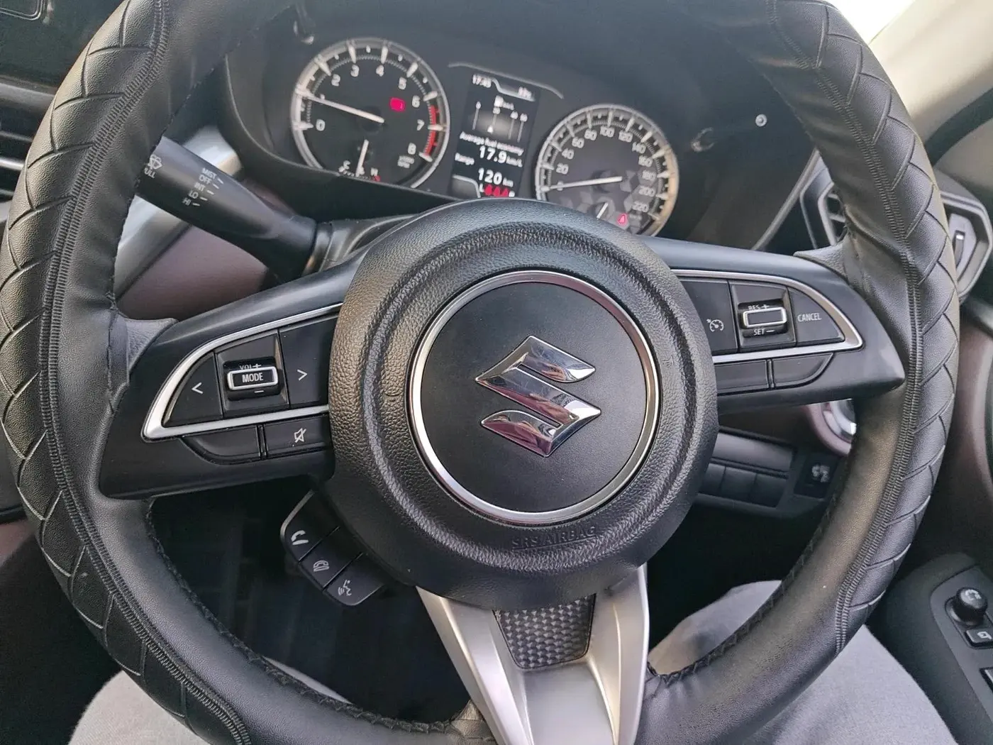 2025 Maruti Grand Vitara DELTA SMART HYBRID, Petrol, Manual, 11,750 km, interior