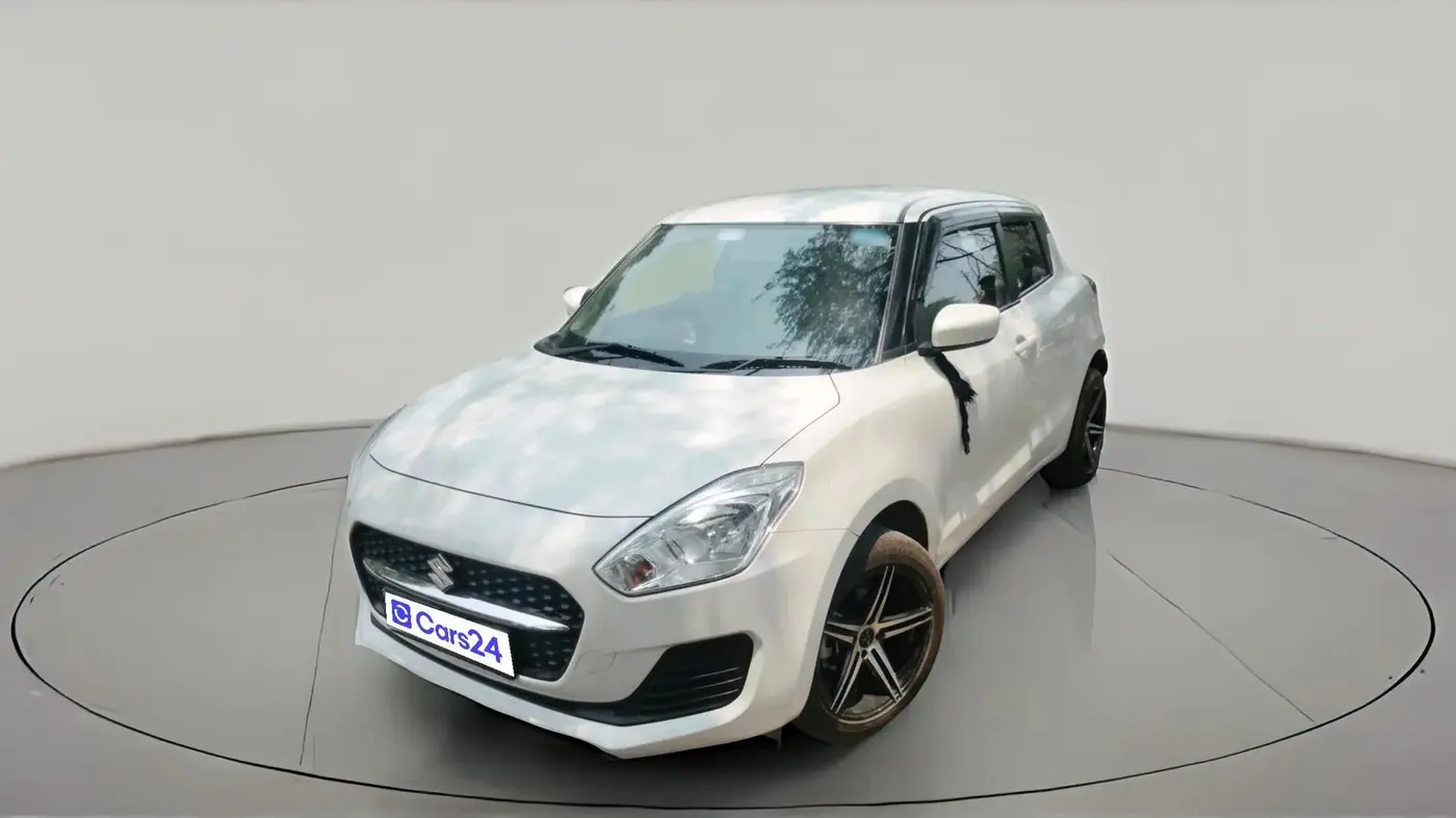 2024 Maruti Swift VXI, Petrol, Manual, 32,722 km, exterior