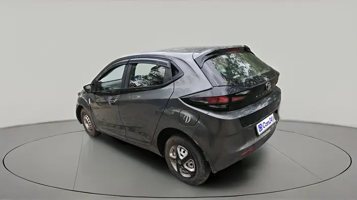 2021 Tata ALTROZ XE DIESEL, Diesel, Manual, 2,24,846 km, exterior