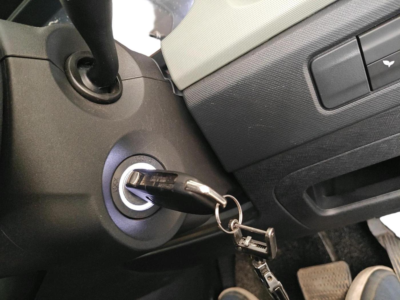 2025 Tata PUNCH Adventure Plus AMT, Petrol, Automatic, 6,721 km, interior