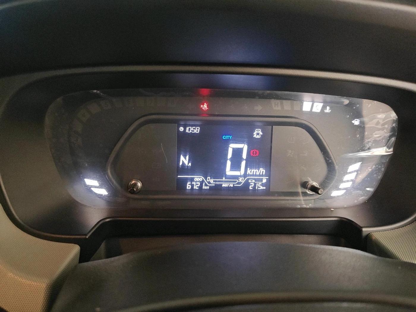 2025 Tata PUNCH Adventure Plus AMT, Petrol, Automatic, 6,721 km, interior