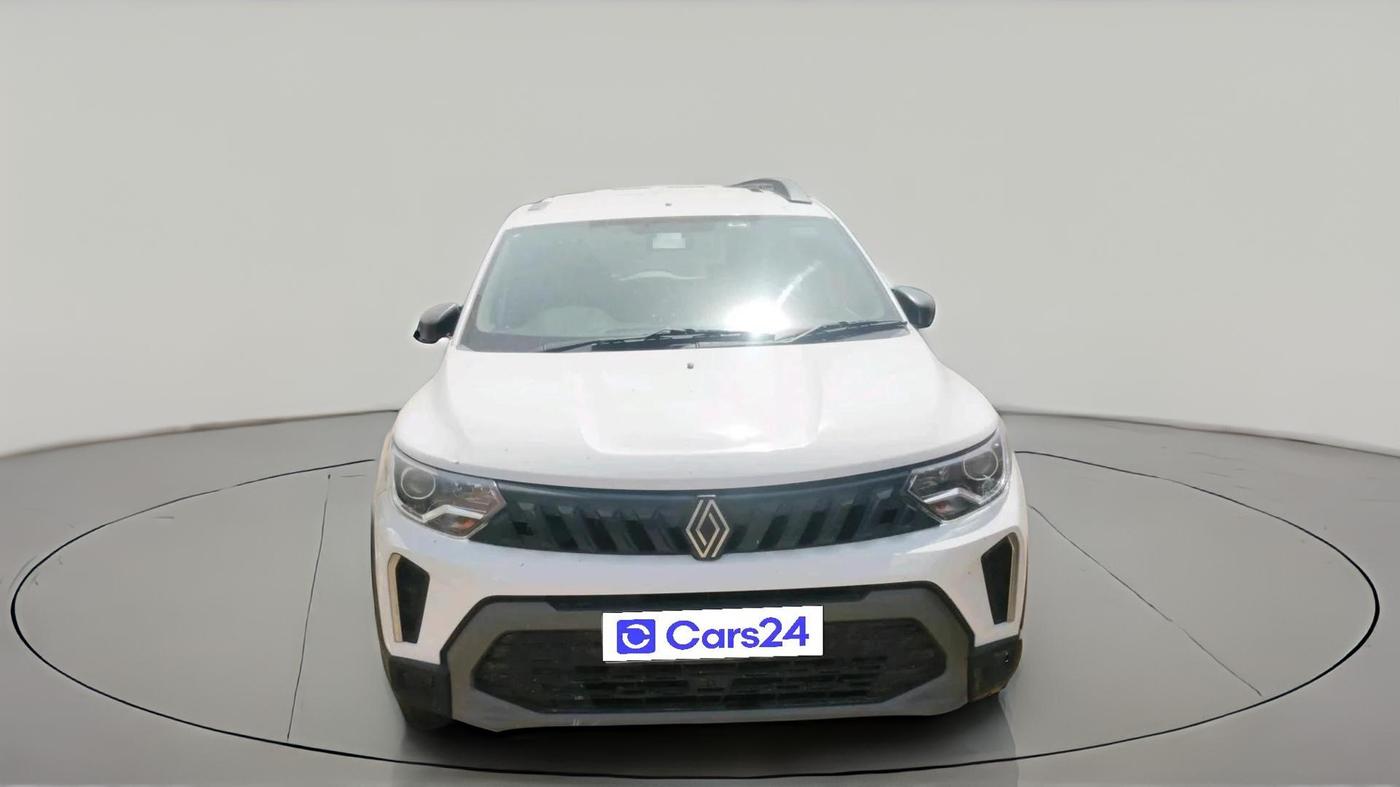 2022 Renault TRIBER RXE MT, Petrol, Manual, 70,176 km, exterior