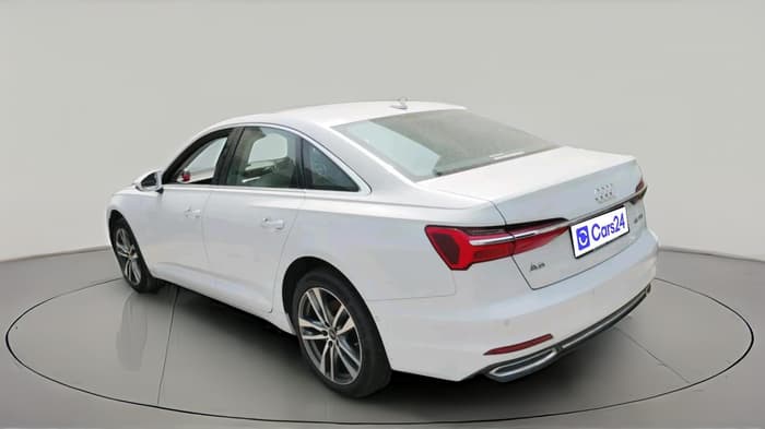 2022 Audi A6 45 TFSI TECHNOLOGY, Petrol, Automatic, 73,133 km, exterior