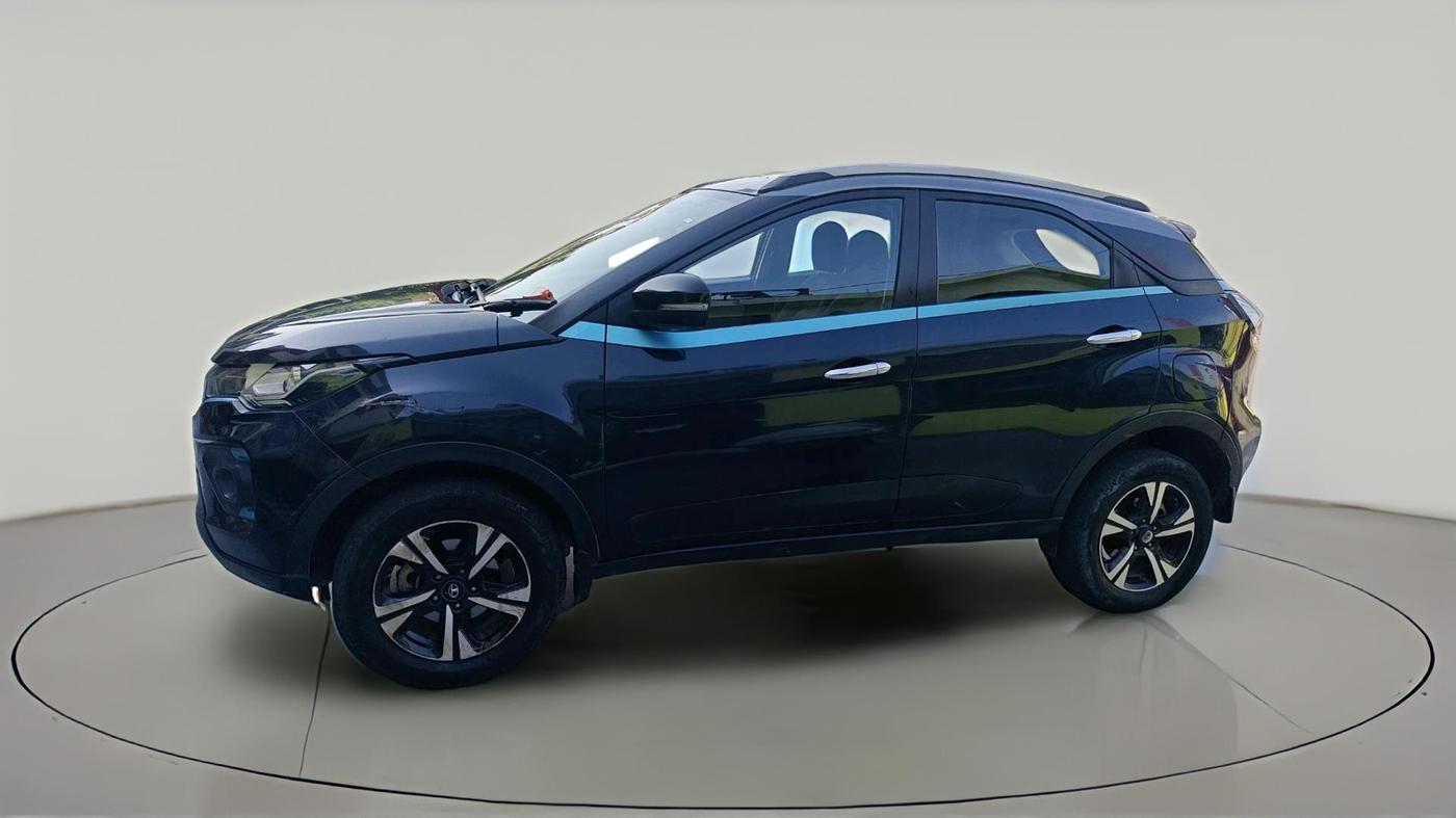 2022 Tata NEXON EV XZ PLUS, Electric, Automatic, 1,14,106 km, exterior