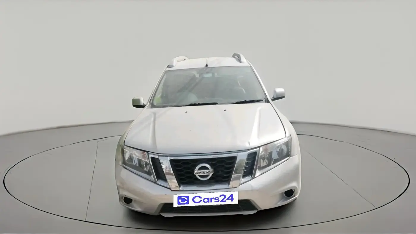 2014 Nissan Terrano XV D THP 110 PS, Diesel, Manual, 1,47,928 km, exterior