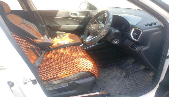 2021 Hyundai VENUE SX 1.0 TURBO IMT, Petrol, Manual, 61,335 km, interior