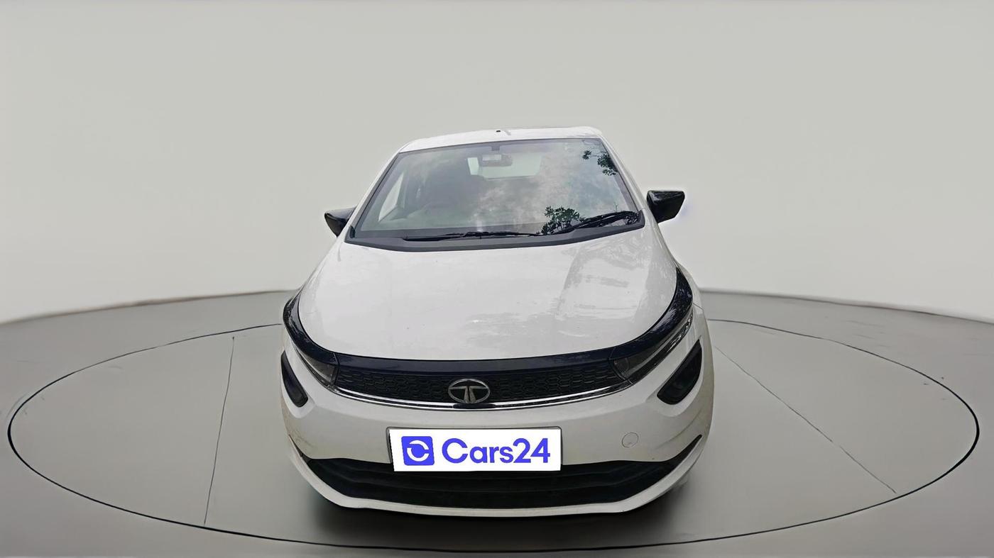 2022 Tata ALTROZ XE DIESEL, Diesel, Manual, 45,141 km, exterior