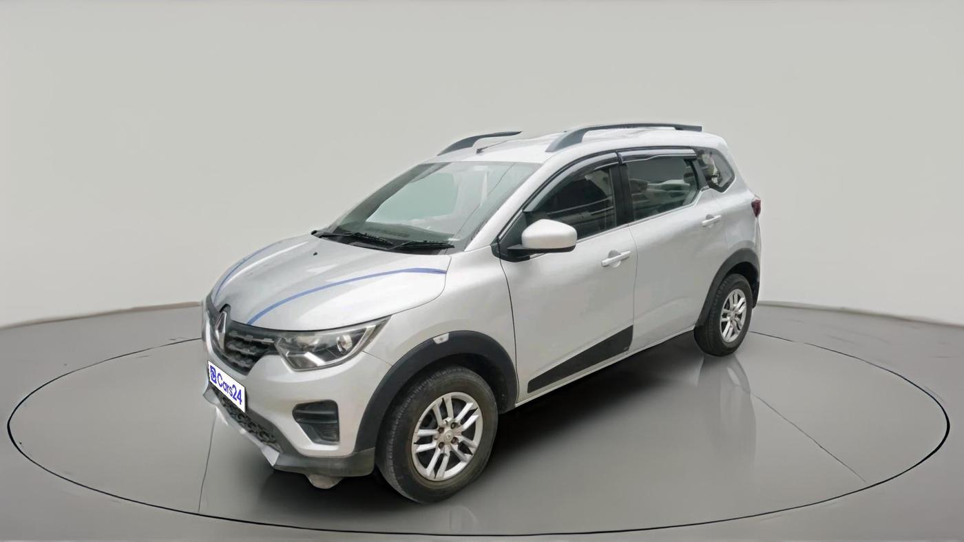 2020 Renault TRIBER RXT, Petrol, Manual, 1,20,928 km, exterior