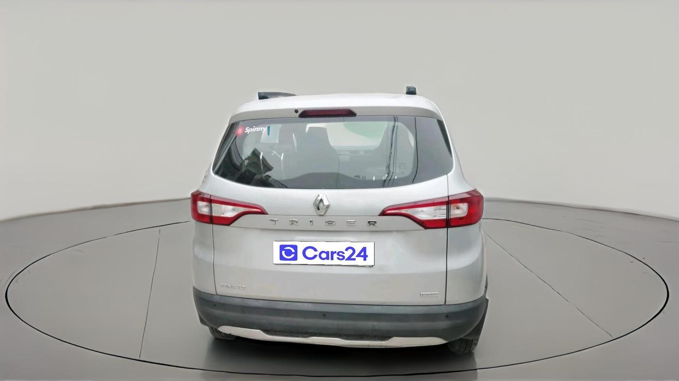 2020 Renault TRIBER RXT, Petrol, Manual, 1,20,928 km, exterior