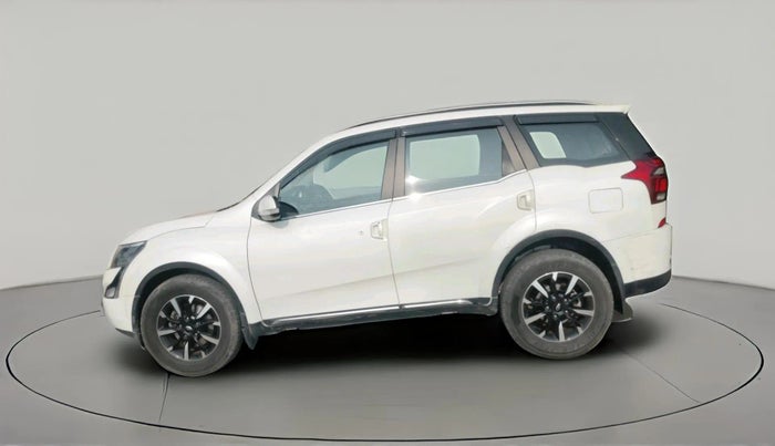 2019 Mahindra XUV500 W11 AT, Diesel, Automatic, 1,05,600 km, exterior