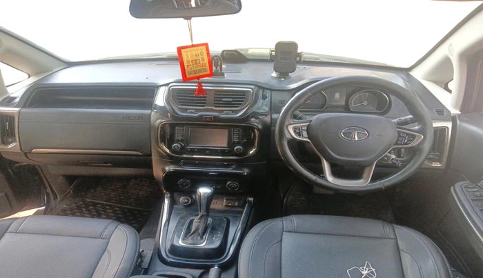 2018 Tata Hexa XTA 4X2 6 STR, Diesel, Automatic, 1,35,374 km, interior