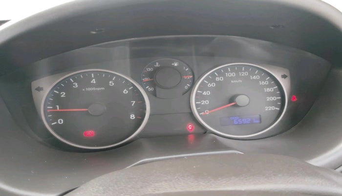 2014 Hyundai i20 SPORTZ 1.2, Petrol, Manual, 65,921 km, interior